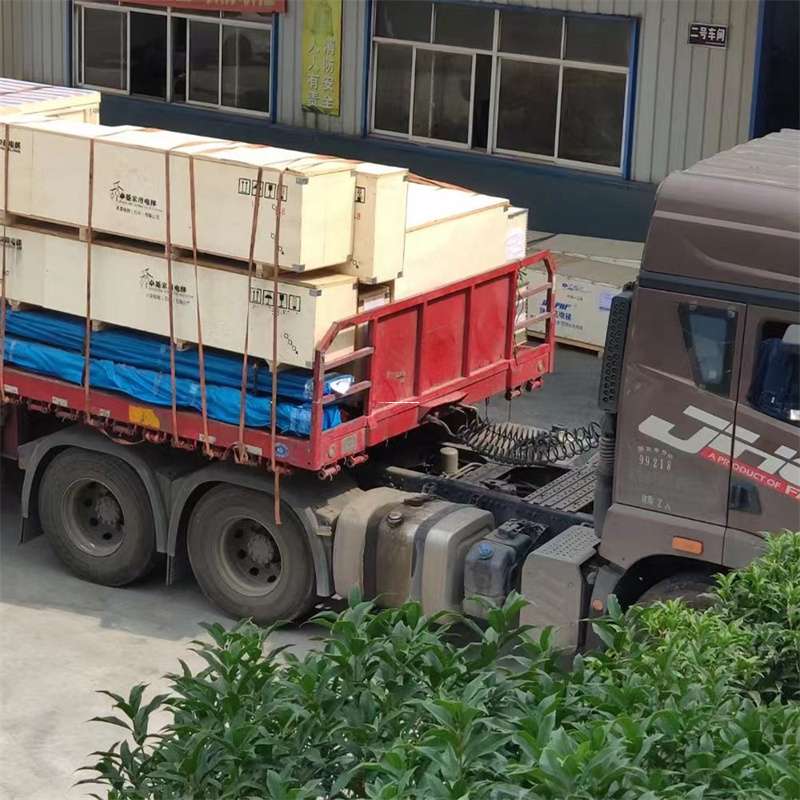 白城至新疆阿勒泰福海县物流专线，一站式服务，让您的货物畅行无忧